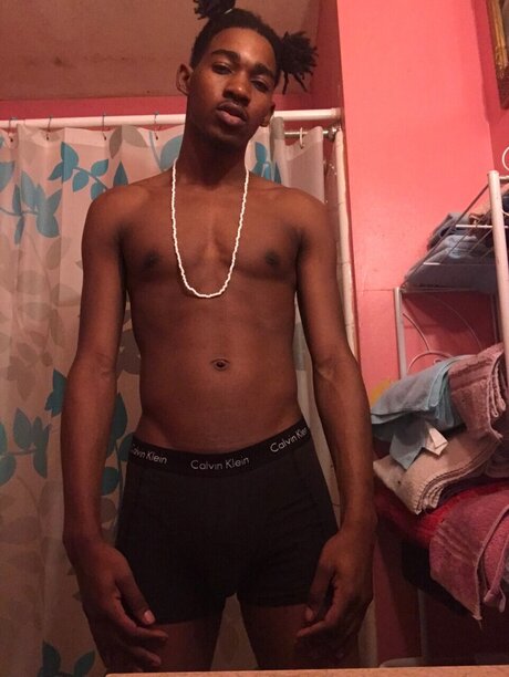 LilHotBoy DOLO onlyfans free porn