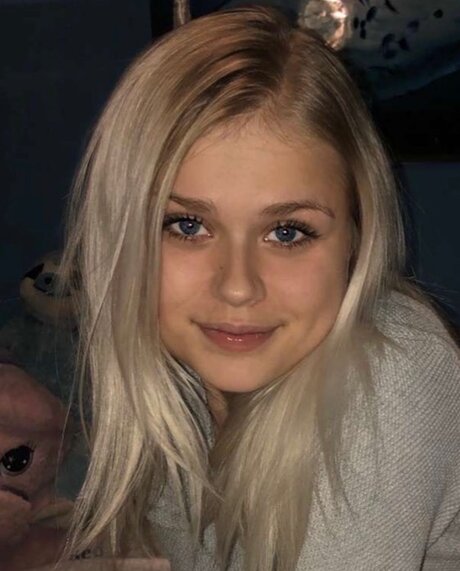 B llroom2803 onlyfans sex tape