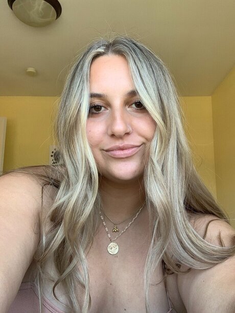 Bella Marie_ onlyfans xx