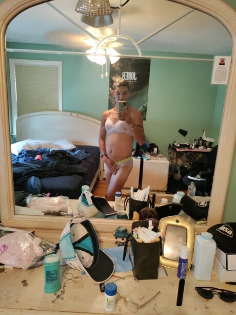 Deya is a freak nude onlyfans pics