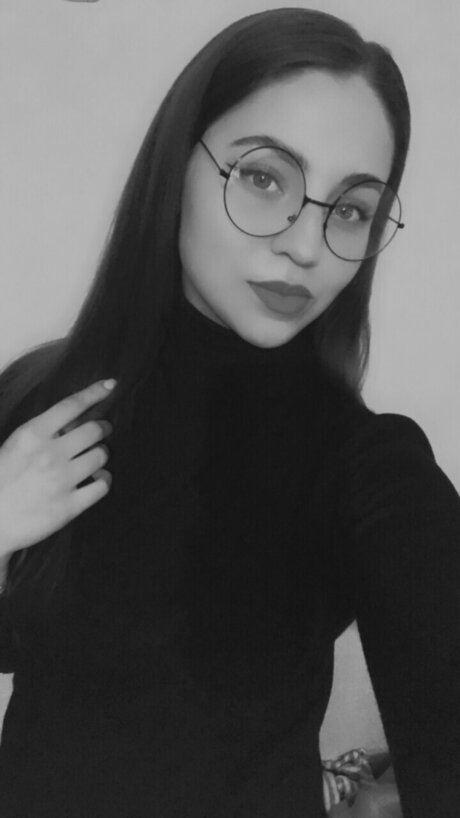 DaryaVip onlyfans leams