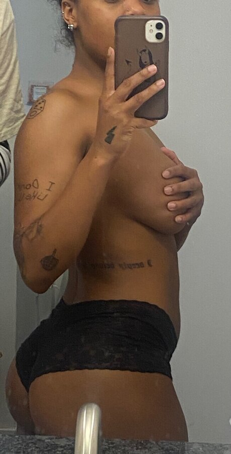 Vae_ onlyfans nude porn