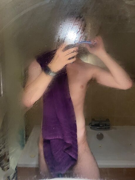YoungHungSouth naked on onlyfans