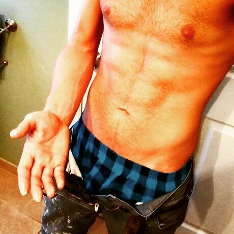 Daddy Moon onlyfans leakd