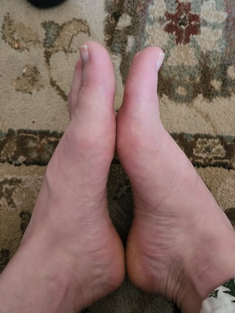 Hotgirlfeet onlyfans photos