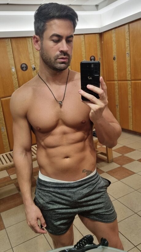 Kenteris_ onlyfans content type