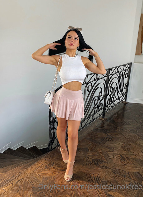 Jessica Sunok onlyfans leaked pictures