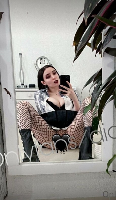 dianaslrn naked only fans