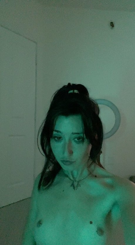 Anne Frank leaked onlyfans content