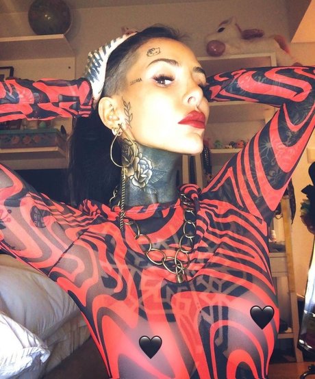 Candelaria Tinelli onlyfans leakes