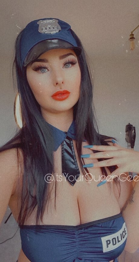 Not in Use Queenie onlyfans nude