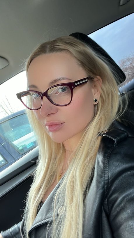 Annaka nude porn onlyfans