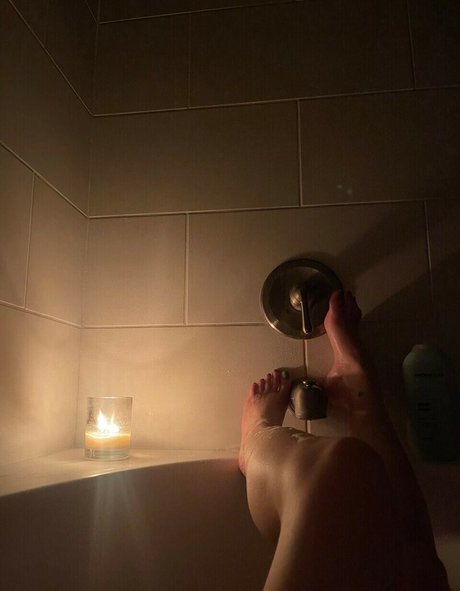 soph8983 onlyfans model photos