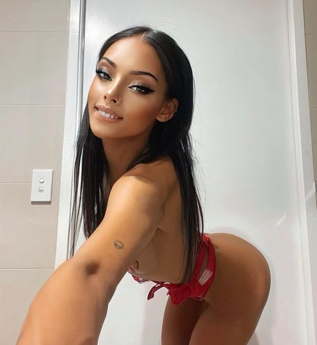 Angel Rhodes onlyfans leak