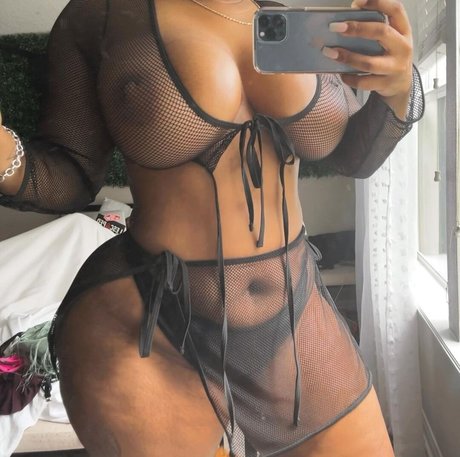 MsixElaaVip nude onlyfans leak