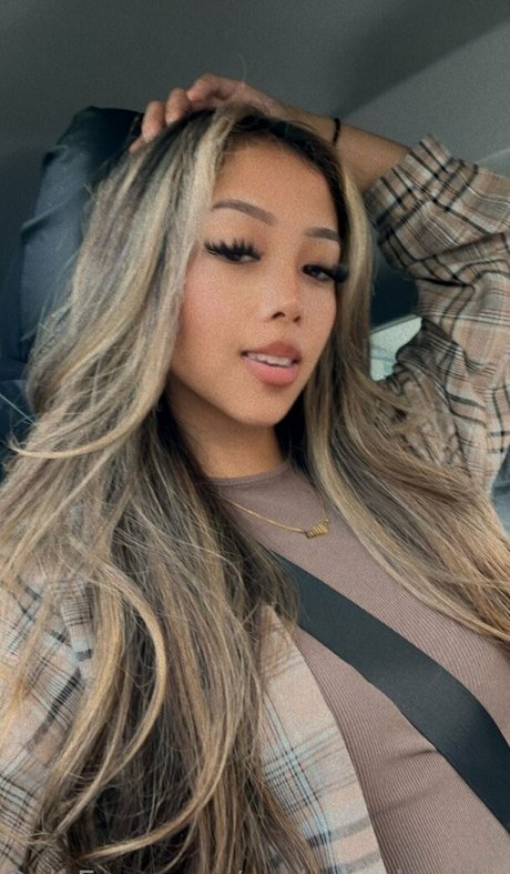 Ashley Rabanal desnuda onlyfans