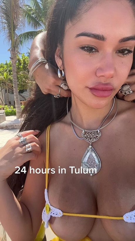 Janet Guzman nude onlyfans leak