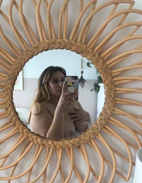 tonsasarah desnuda onlyfans