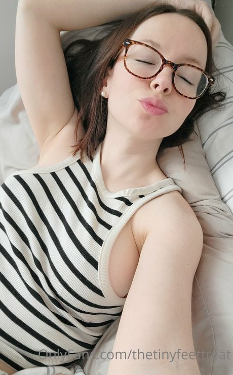 Tiny feet treat onlyfans porn nude