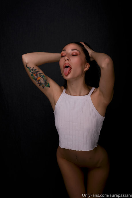 Aura Pazzani onlyfans sex leaks