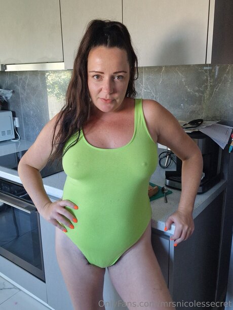 mrsnicolessecret onlyfans naked leak