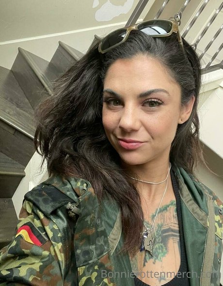 plus size onlyfans beautiful naked negative