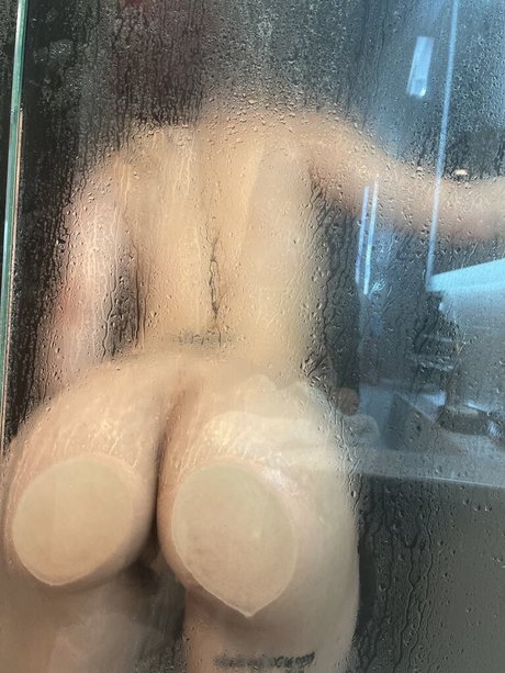 BunnieMai onlyfans naked
