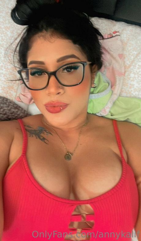 annykalif onlyfans pics