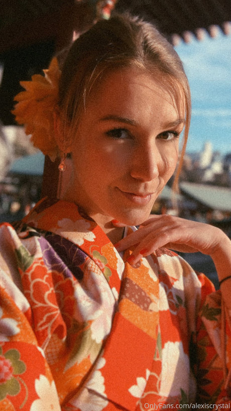 Alexis Crystal onlyfans pics