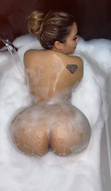 Desiree Gonzalez onlyfans sexy