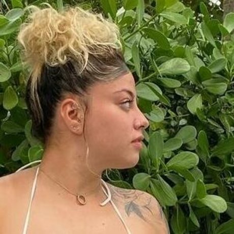 Domovelez onlyfans model