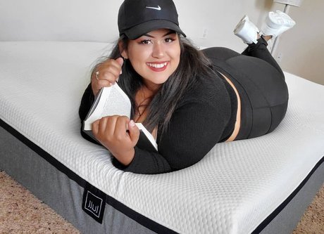 curvy girls onlyfans free print