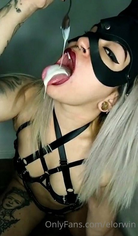 elorwin boobs onlyfans