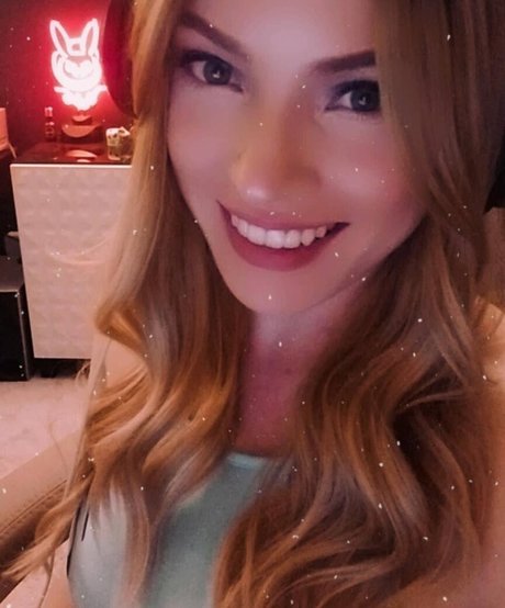 MsAmanda free only fans