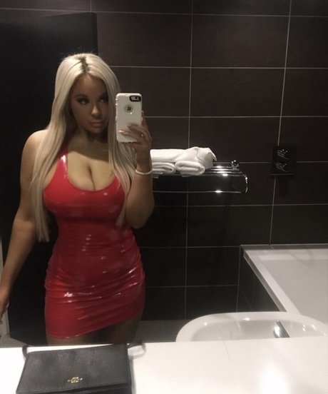 Anna Curley onlyfans leaked pics