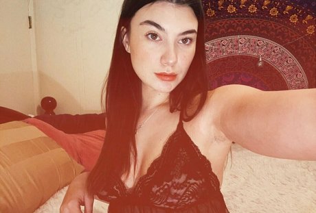 ivybabeeefree onlyfans leaked naked