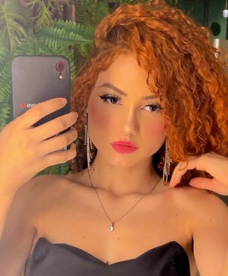 Monique Silva nudes only fans