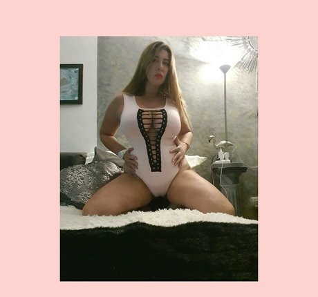 debboracarl nude leak onlyfans