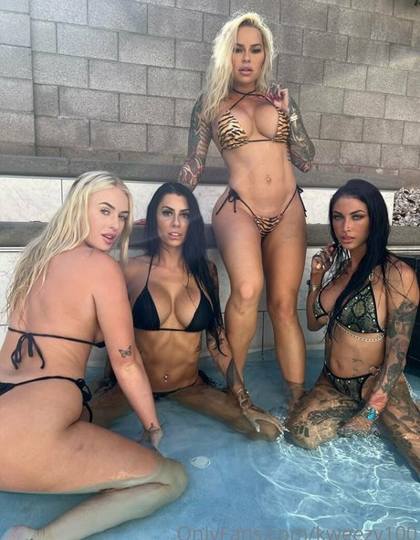 kweezy100 onlyfans content type