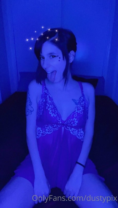 prettypixie113 onlyfans leaked pictures