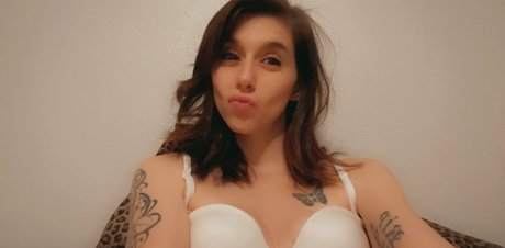 prettypixie113 onlyfans sextape