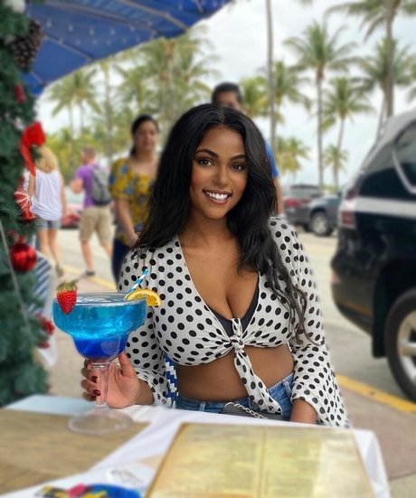 Pilarr only fans content