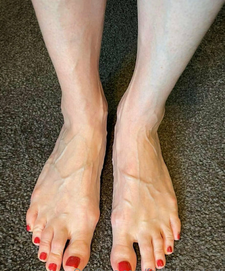 fridayfancyfeet onlyfans leaked porn