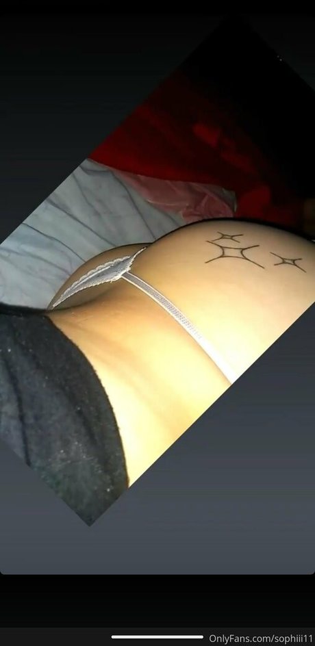 ssophhie onlyfans topless