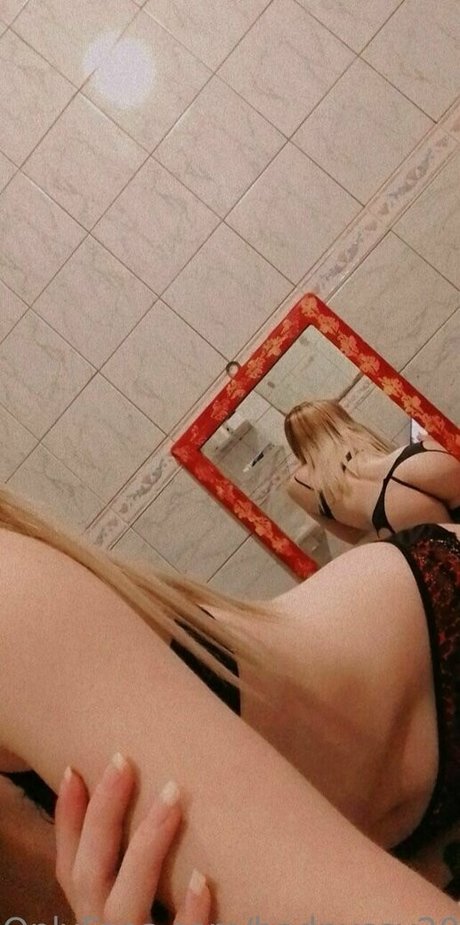 badpussy20 onlyfans leajs