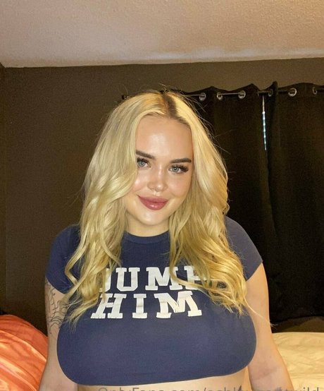 ashleygoeswild naked onlyfans