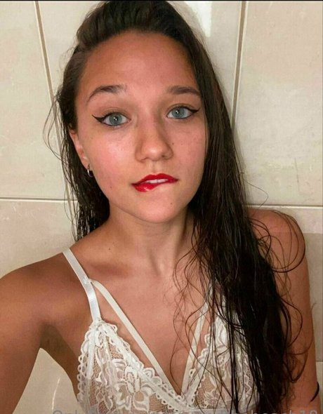 sexandthebeach18 nudes onlyfans leak