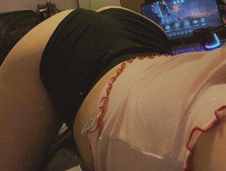 babydollxstarr onlyfans sexy