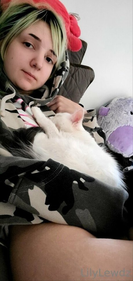 blowjob asian onlyfans pretty slide