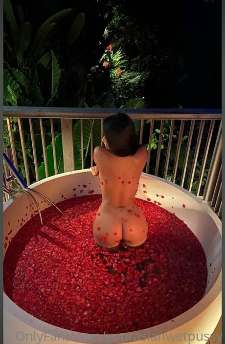 yourasianwetpussy onlyfans posts